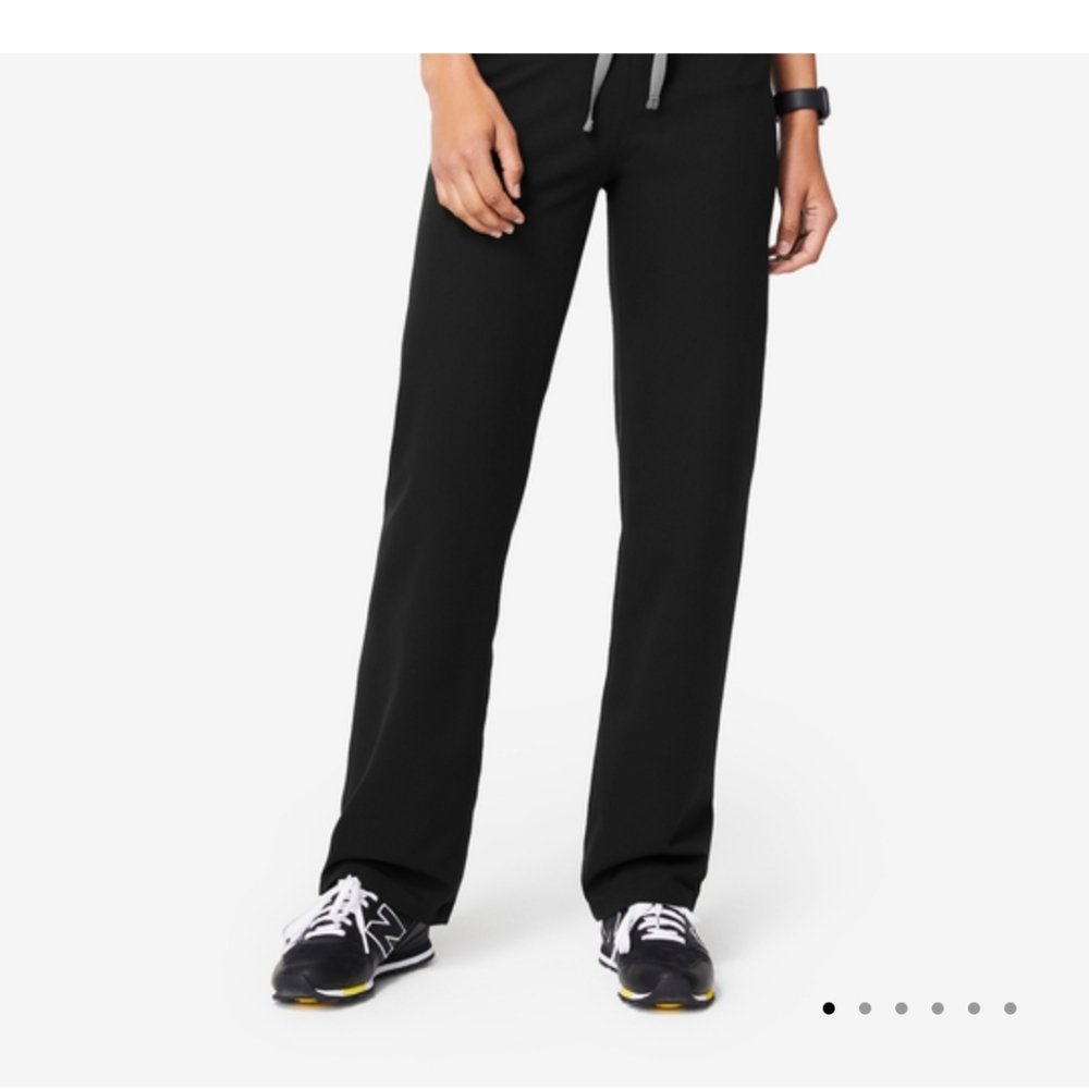 black Figs scrub pants size L